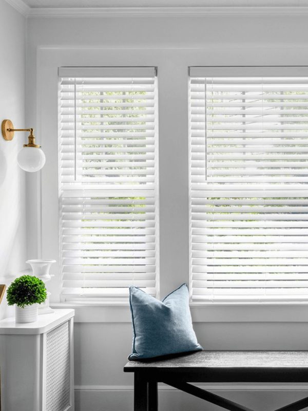 White venetian blinds in a Coquitlam living room